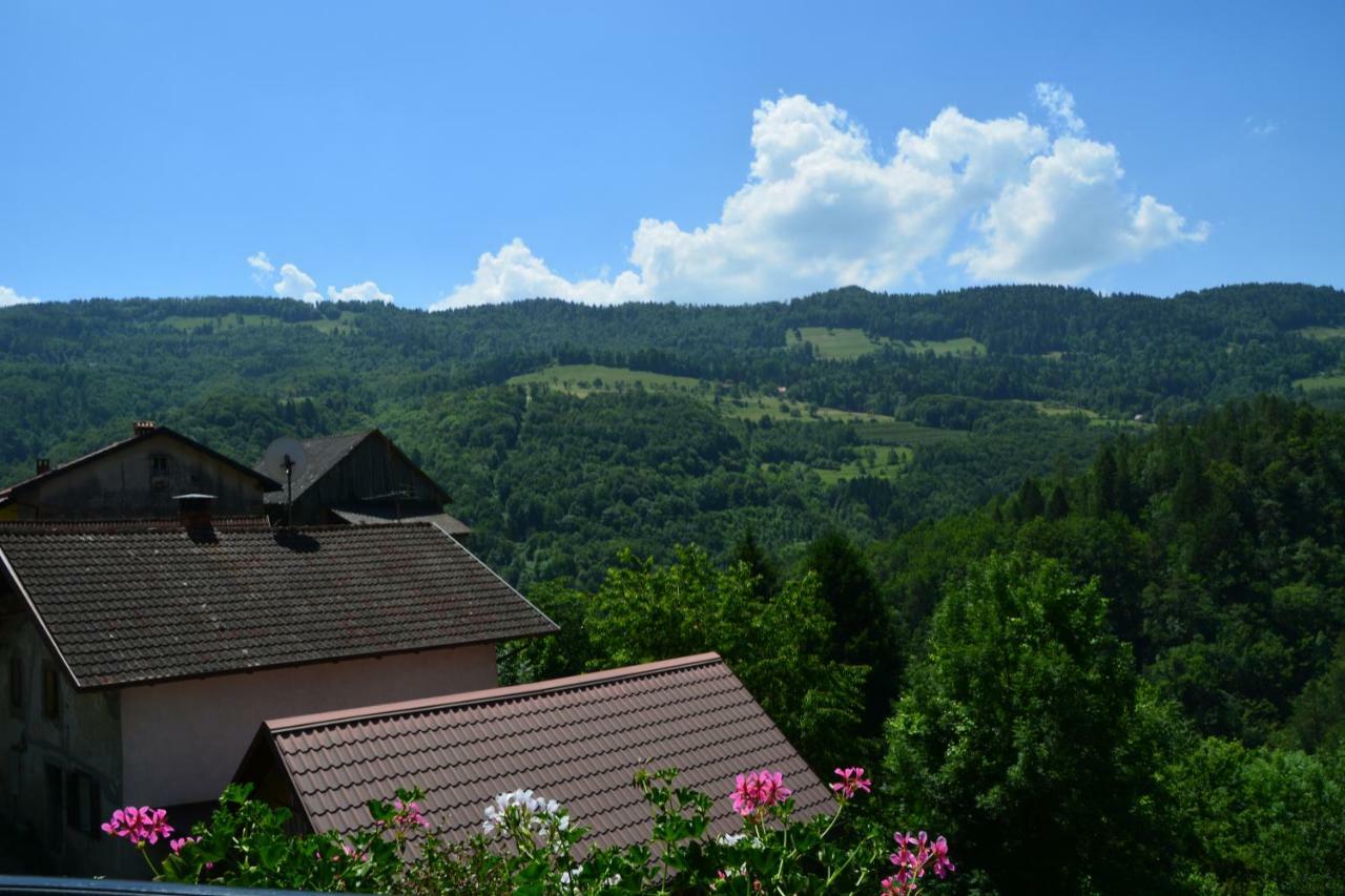 Apartma Zala Most na Soči Exterior foto